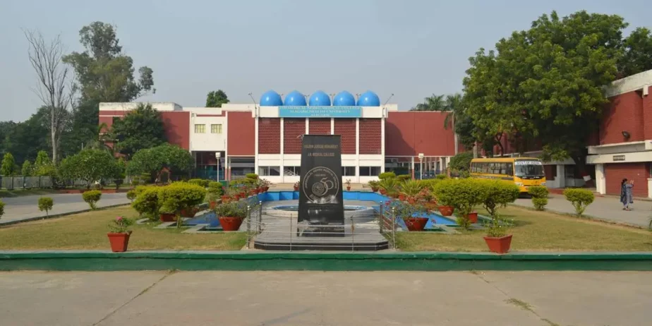 Jawaharlal-Nehru-Medical-College-Aligarh-2