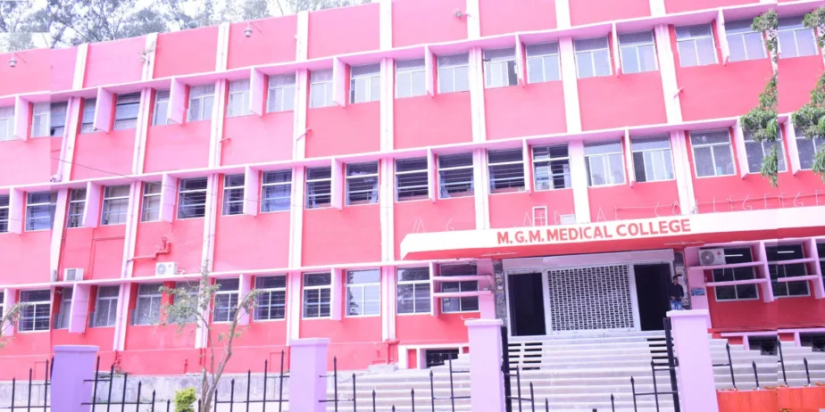 MGM-Medical-College-Jamshedpur-4