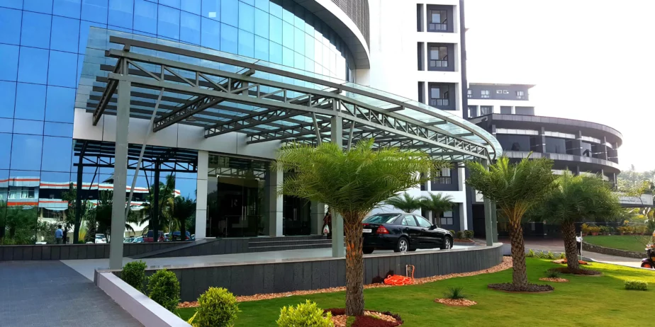 Azeezia-Instt-of-Medical-Science-Meeyannoor-Kollam-1