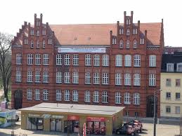 Brandenburg-Theodor-Fontane-Medical-School-1