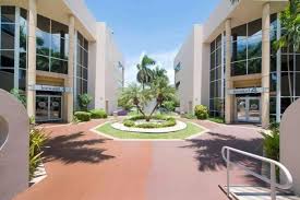 St-Matthews-University-School-of-Medicine-Grand-Cayman-4 - Unigo World
