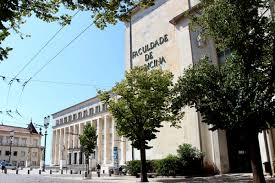 Universidade-de-Coimbra-Faculdade-de-Medicina-4