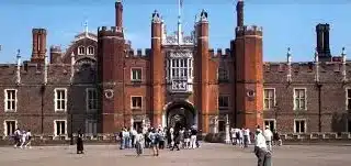 Kingston-University-4